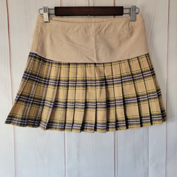 Hem & Thread Corduroy Plaid Pleated Mini Skirt, Sz M, Wrap Mini Skirt, NWT - Picture 2 of 7